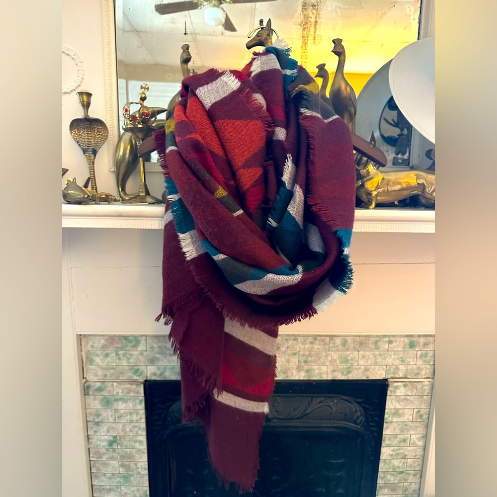 Extra Large Geometric Scarf